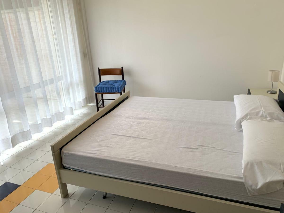 Residence 5R - Walterigato Apartments Solo Per Famiglie Lido di Jesolo Exteriör bild