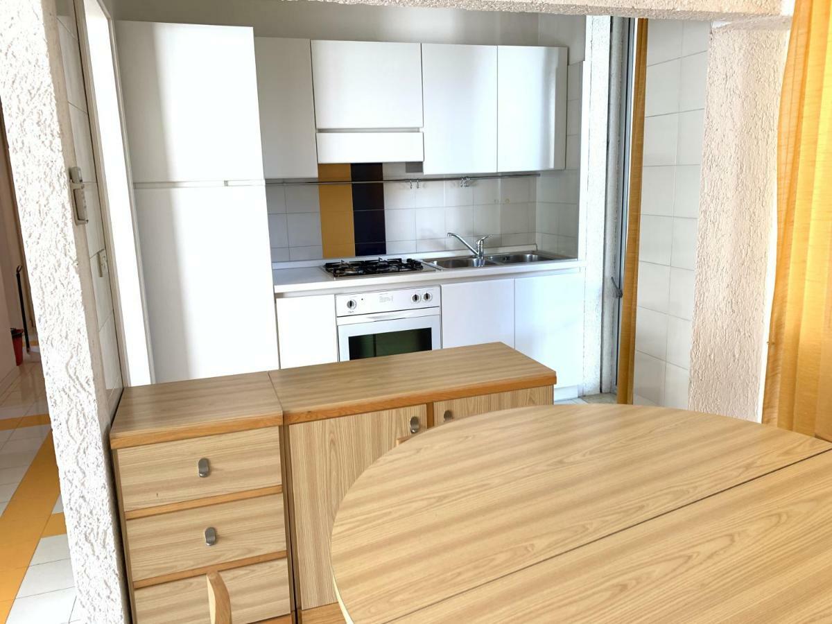 Residence 5R - Walterigato Apartments Solo Per Famiglie Lido di Jesolo Exteriör bild